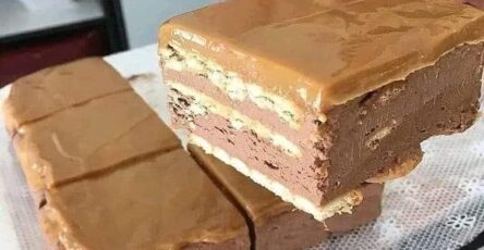 Arequipe And Chocolate Marquise ⁣