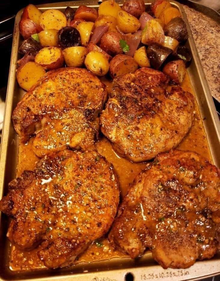 Smothered Pork Chops – Omg Don’t Lose This