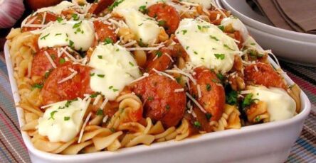 Pasta In The Pressure Cooker With Cottage Cheese And Pepperoni