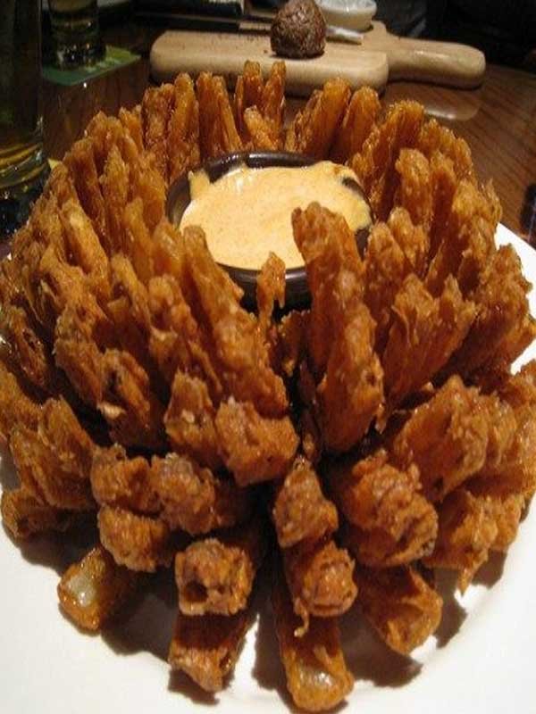 Outback steakhouse bloomin onion😍😋