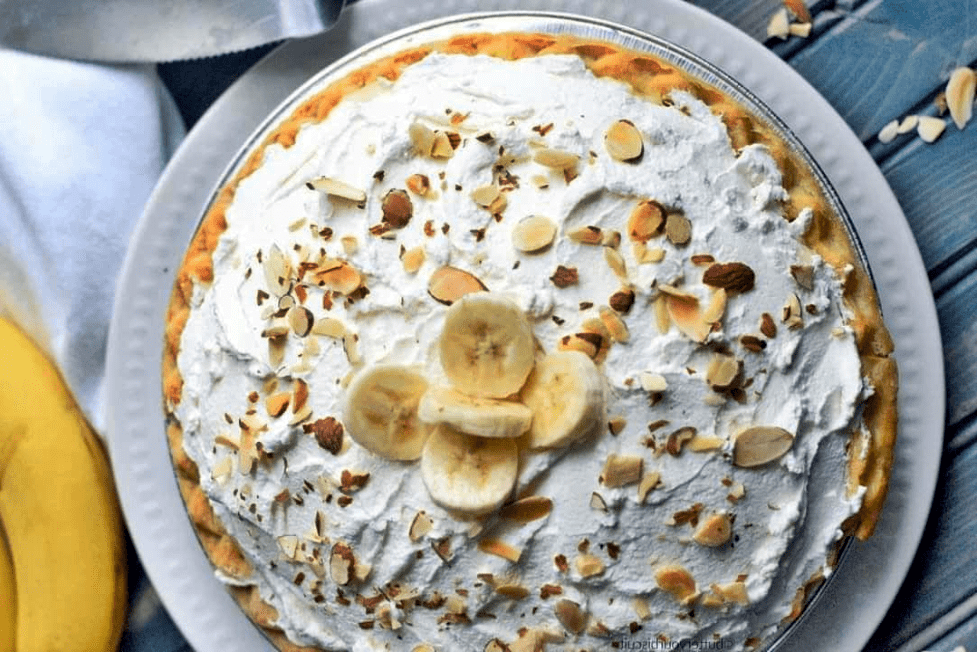 Old fashioned banana cream pie – saaaave this by shaaaaring it