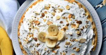 Old fashioned banana cream pie – saaaave this by shaaaaring it
