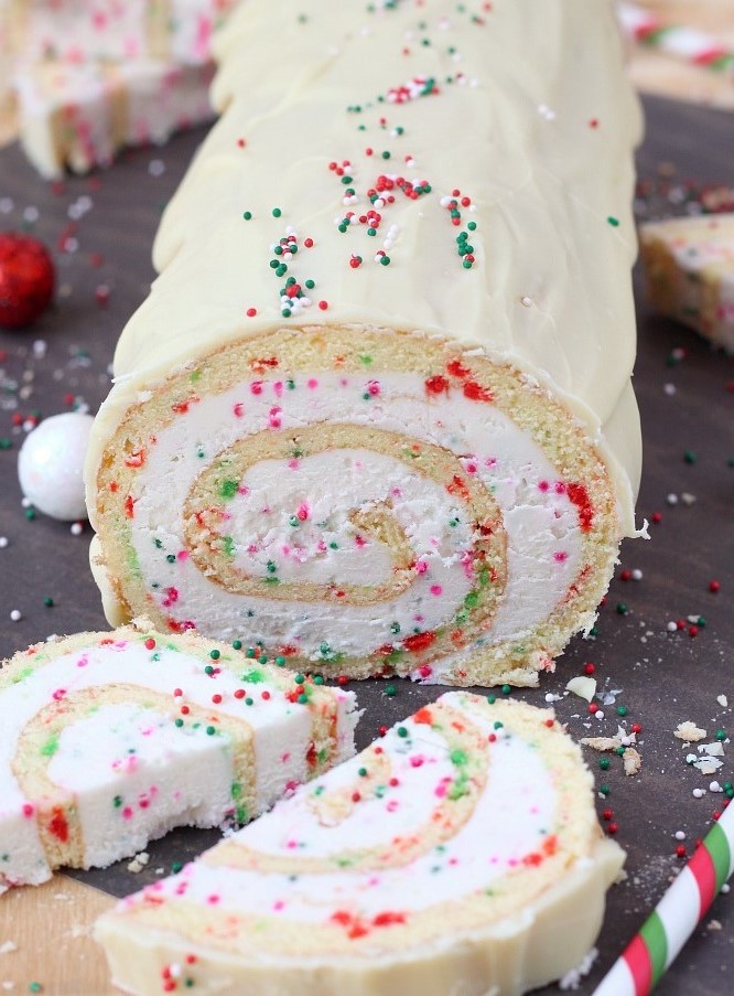 Christmas Vanilla Roll Cak