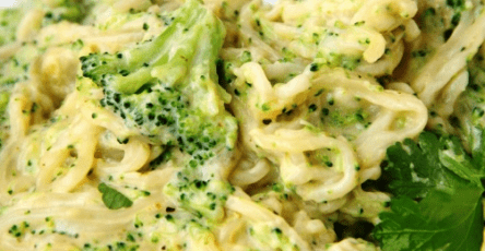 Creamy Cheddar & Broccoli Noodles