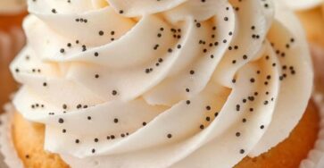 Marshmallow Buttercream Frosting