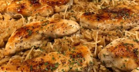 Chicken With Garlic Parmesan Rice