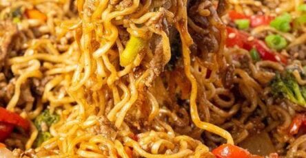 Ground Beef Ramen Skillet