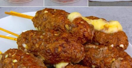 Meat Skewers Stuffed With Age