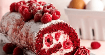Red Velvet Cake Roll