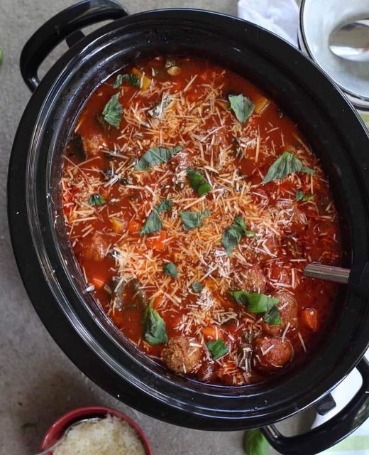 Slow Cooker Meatball Vegetable Soup
