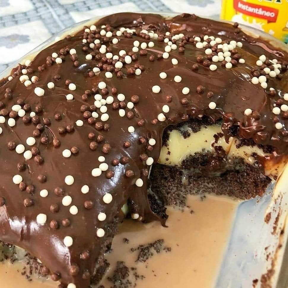 Super Moist Chocolate Cake