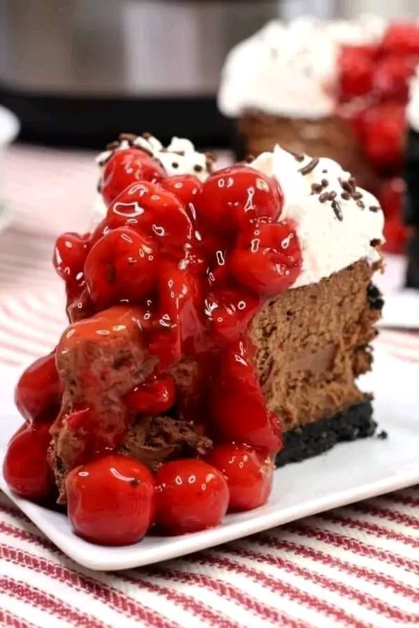 Black forrest chocolate cheesecake