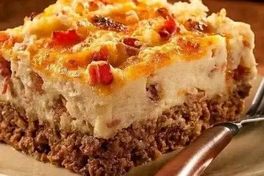 Cowboy meatloaf and potato casserole