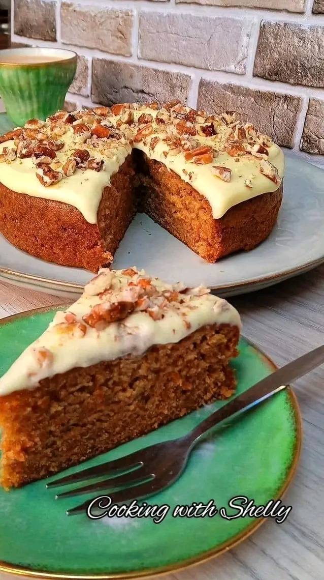 Carrot cake with cream cheese frosting