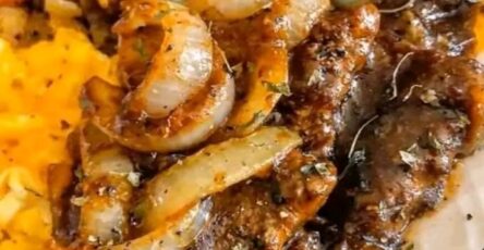 Cubed steak with onion gravy