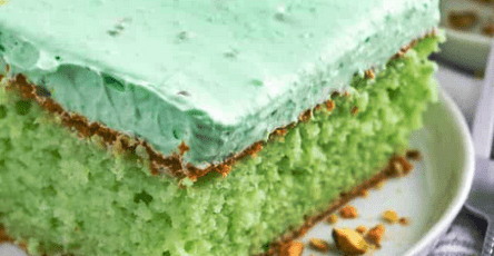 Easy green pistachio cake