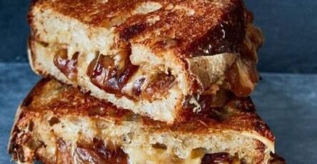 French onion grilled cheese