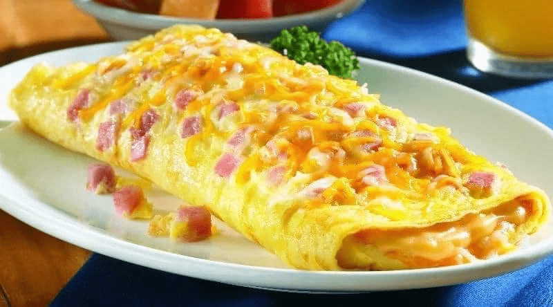 Ham and cheese omelet