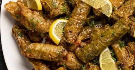 Lahana sarma (turkish cabbage rolls)