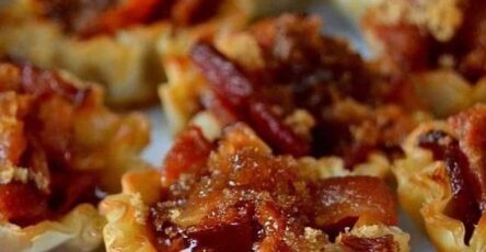 Maple caramel bacon crack bites