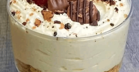 No bake cheese cake in a glass