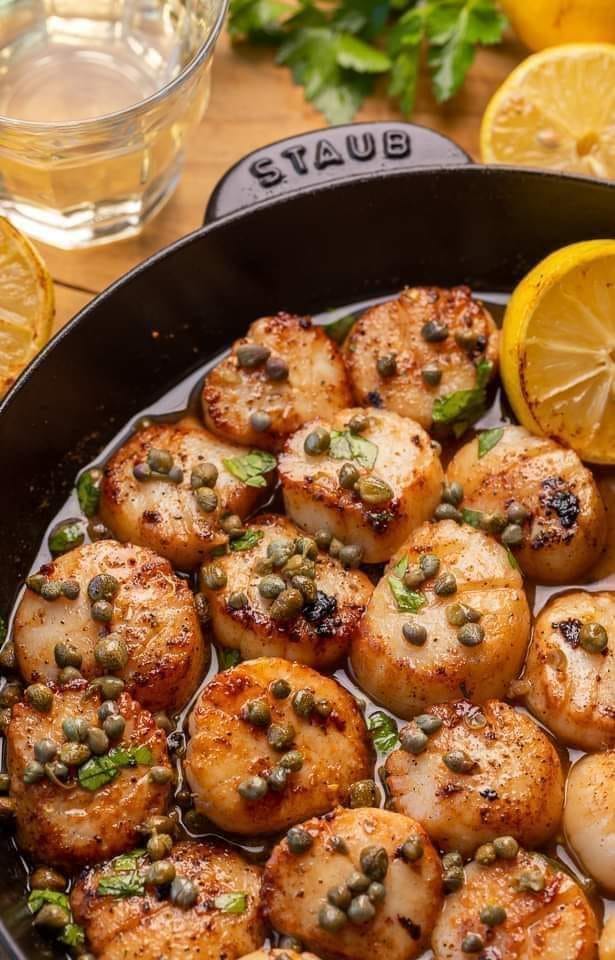 Pan Seared Scallops With Lemon Caper Sauce