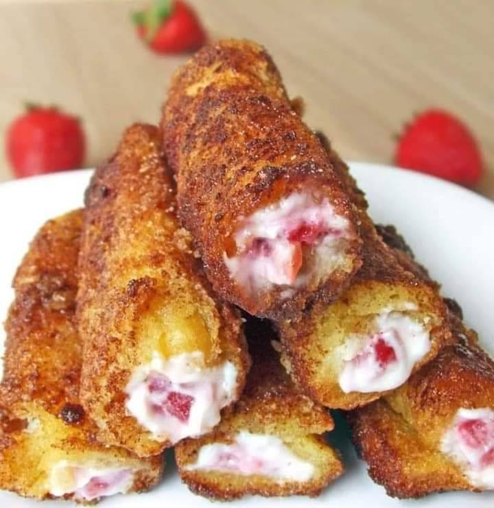 Strawberry cream cheese french toast roll