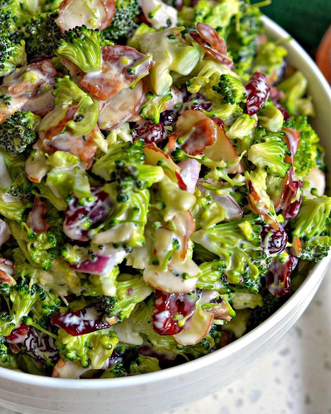 The best broccoli salad