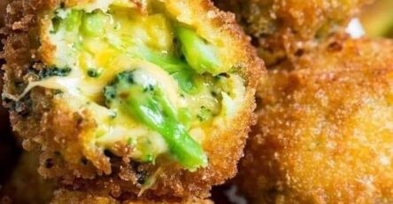 Baked broccoli cheese balls