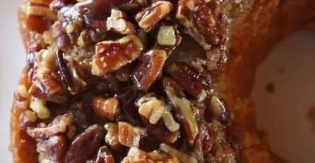 Pecan upside down bundt cake