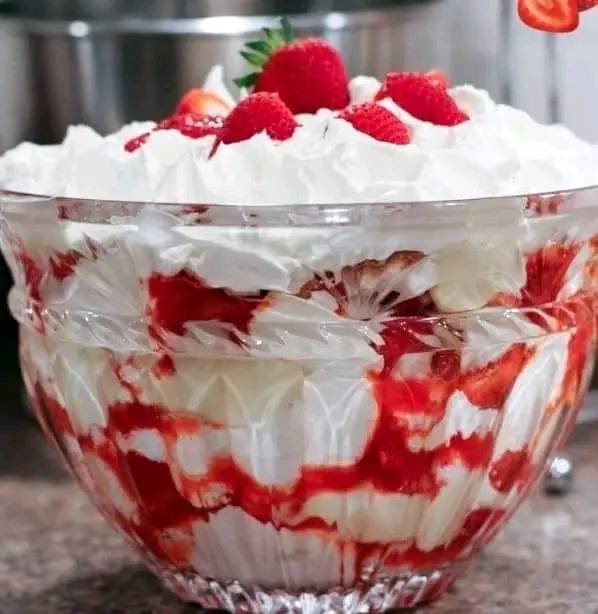 Southern strawberry punch