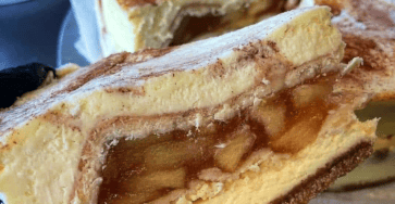 Apple pie stuffed cheesecake