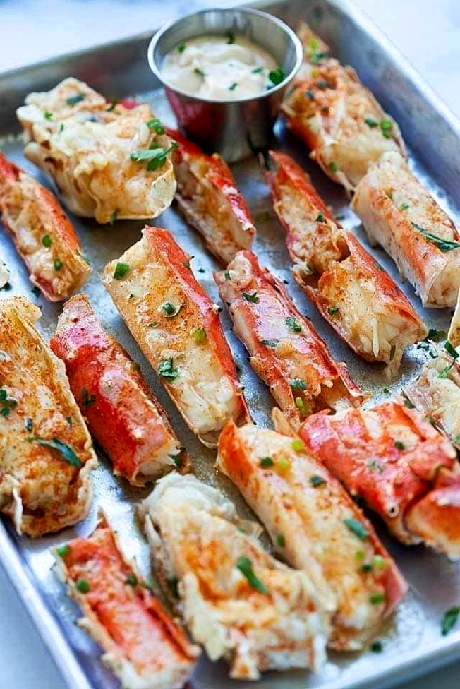 Easy baked crab legs in butter sauce