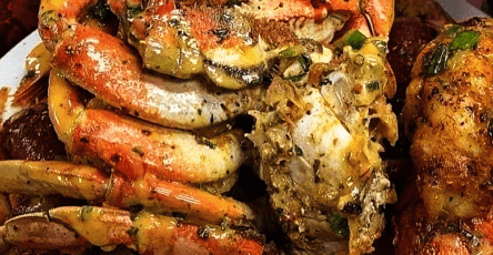 Easy garlic butter seafood boil