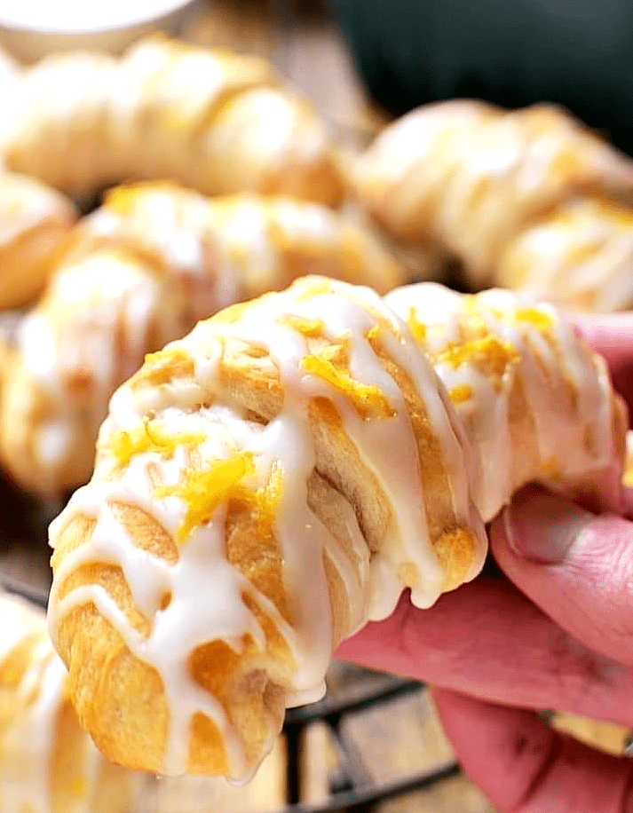 Lemon cheesecake crescent rolls