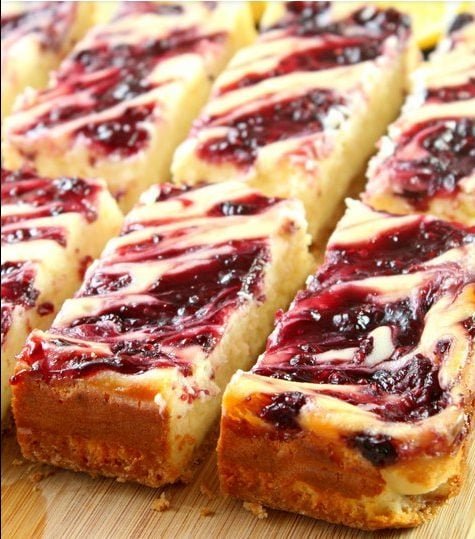 Lemon raspberry cheesecake bars
