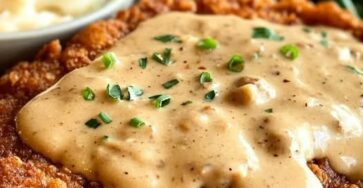 Chicken fried steak with gravy
