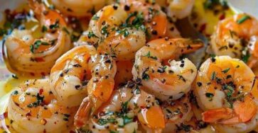 Garlicky Shrimp Scampi With Linguine