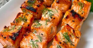 Grilled Salmon Skewers With Creamy Dill Yogurt Sauce