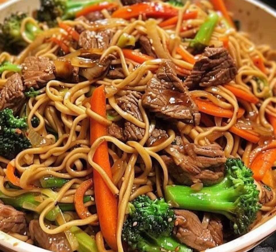 Homemade Beef Lo Mein