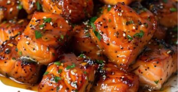 Honey Butter Garlic Glazed Salmon Bites