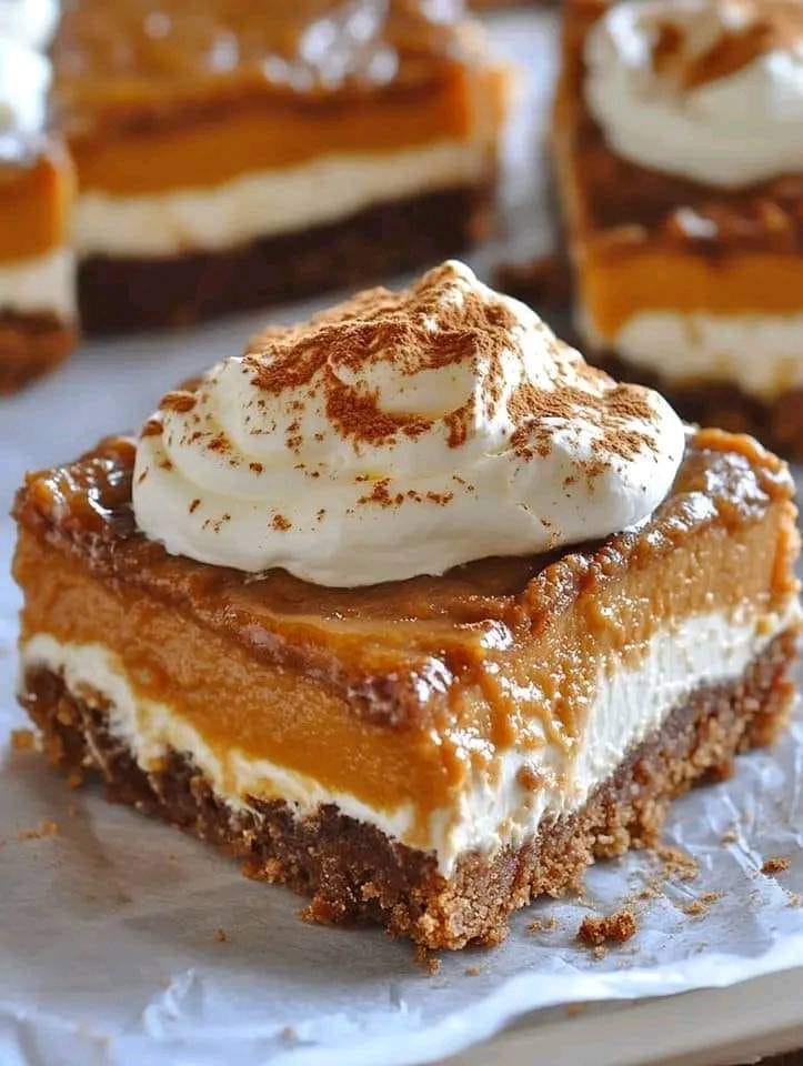 Pumpkin Cream Cheese Dream Bars