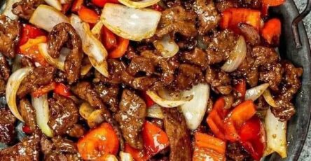 Sizzling Chinese Pepper Steak With Onions