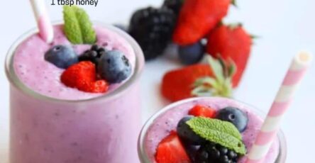 Triple Berry Smoothie