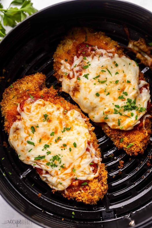 Air Fryer Chicken Parmesan