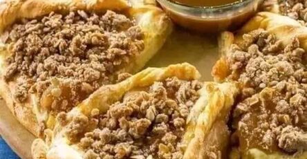 Apple Crisp Cheese Danish