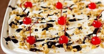 Bake Banana Split Cake