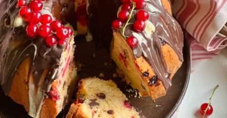Bundt Cake With Chocolate Drops And Currants