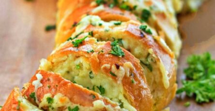 Cheesy Garlic Bread