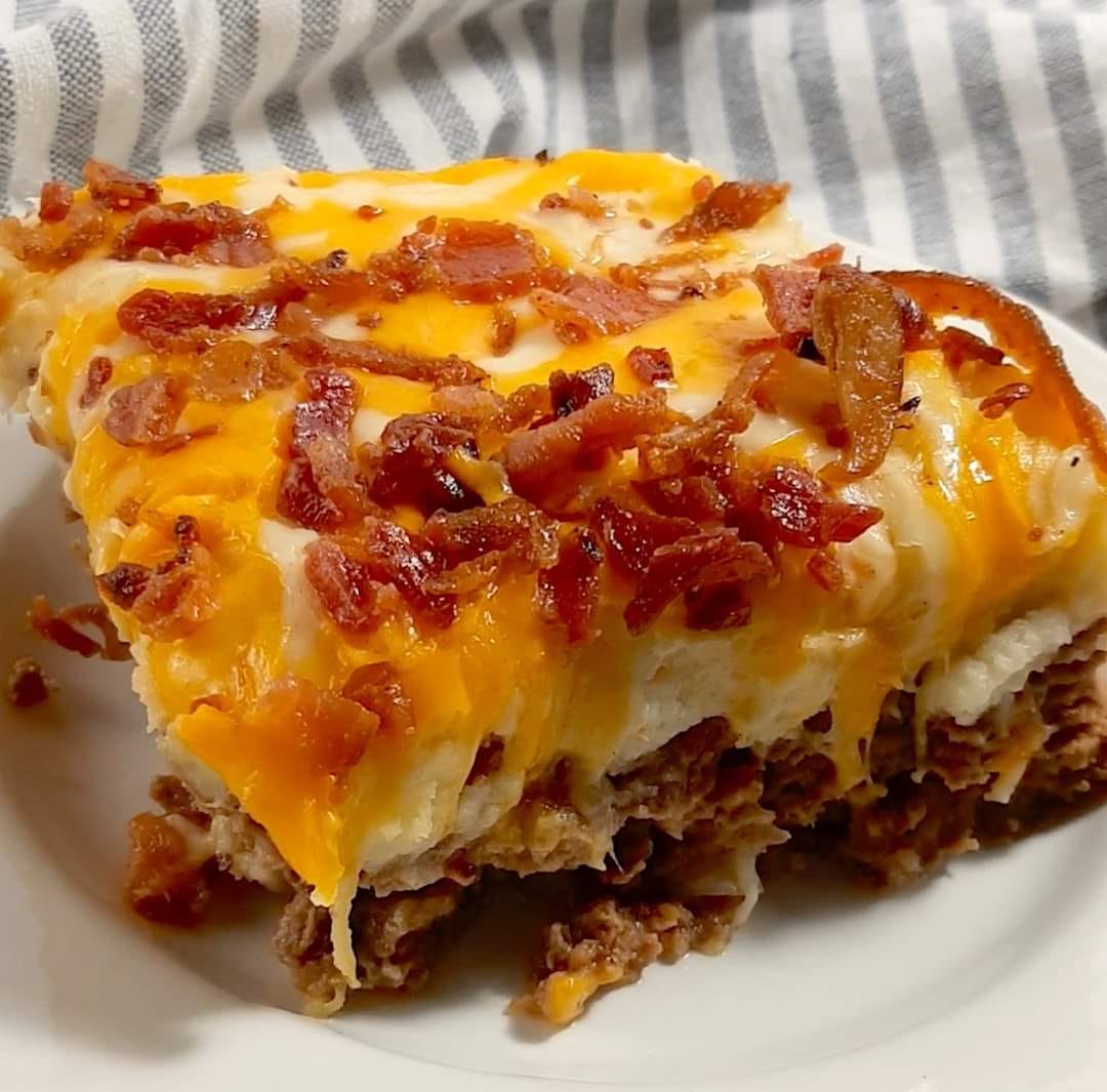 Cowboy Meatloaf And Potato Casserole